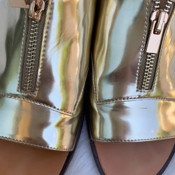 Zara Gold Metallic Zipper Sandals Statement Summer Shoes Size 10 - Picture 4 of 8
